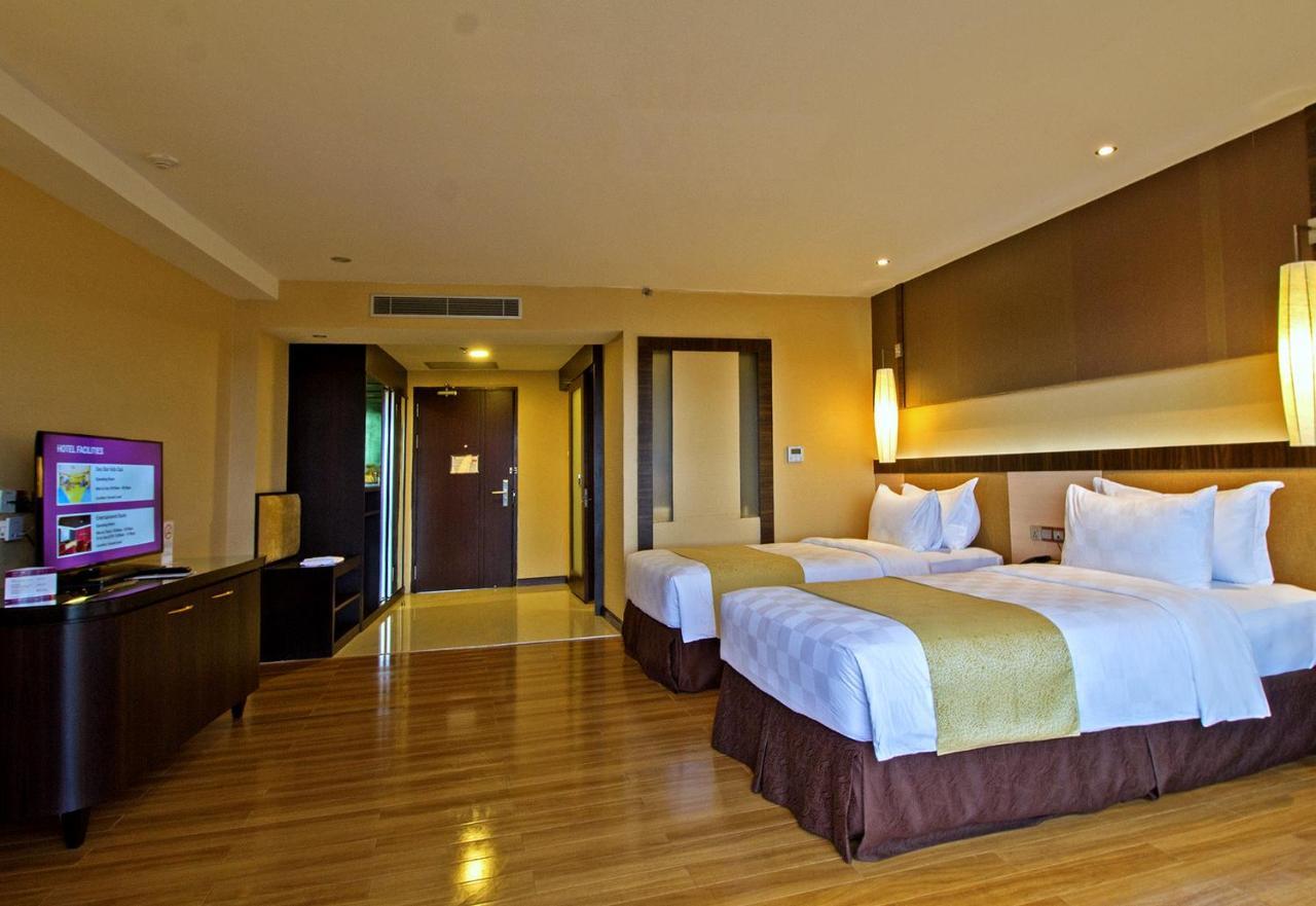 Grand Lagoi Hotel Bintan Exteriör bild